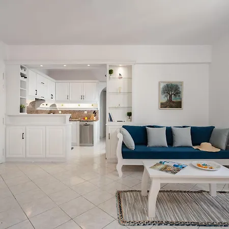 Prelude 2br Naxos Town Center Near 公寓 *