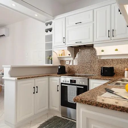 Prelude 2br Naxos Town Center Near 公寓 *