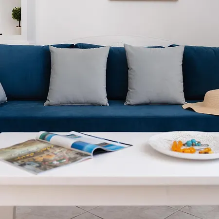 Prelude 2br Naxos Town Center Near Apartment Naxos City